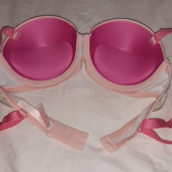 Victoria's Secret Pink Wear Anywhere Push-Up 32B - Picture 2 of 7